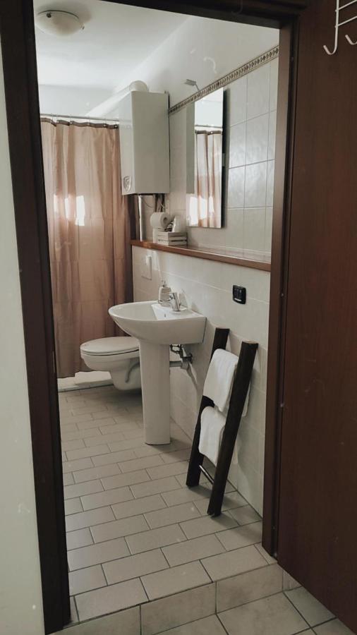 Agriturismo San Giuliano Dei Fratelli Giai Susa Luaran gambar