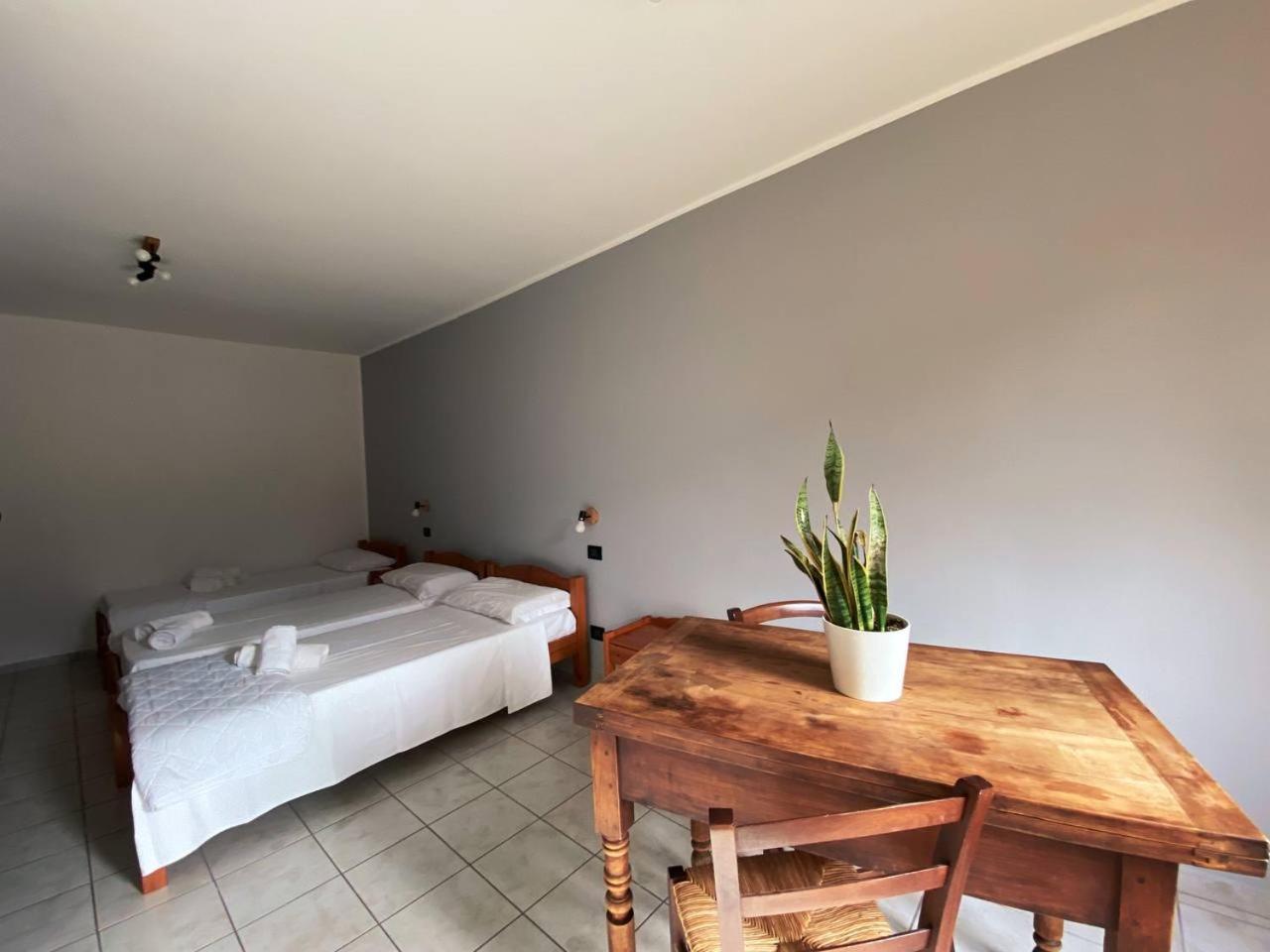 Agriturismo San Giuliano Dei Fratelli Giai Susa Luaran gambar
