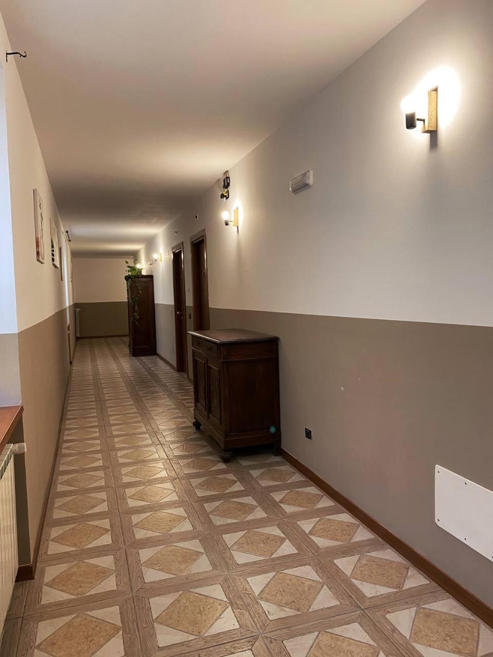 Agriturismo San Giuliano Dei Fratelli Giai Susa Luaran gambar