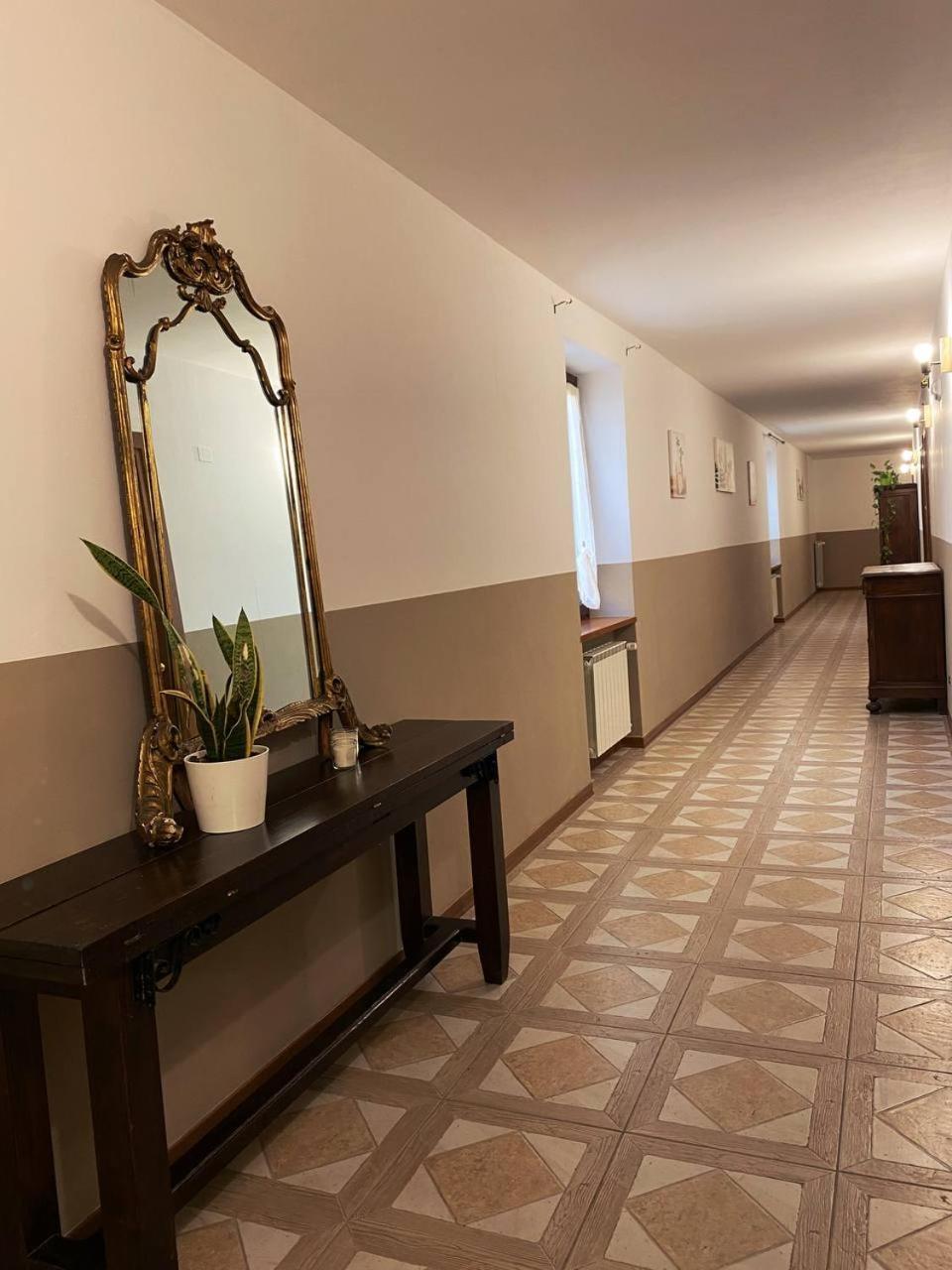 Agriturismo San Giuliano Dei Fratelli Giai Susa Luaran gambar