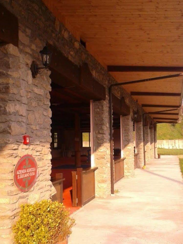 Agriturismo San Giuliano Dei Fratelli Giai Susa Luaran gambar