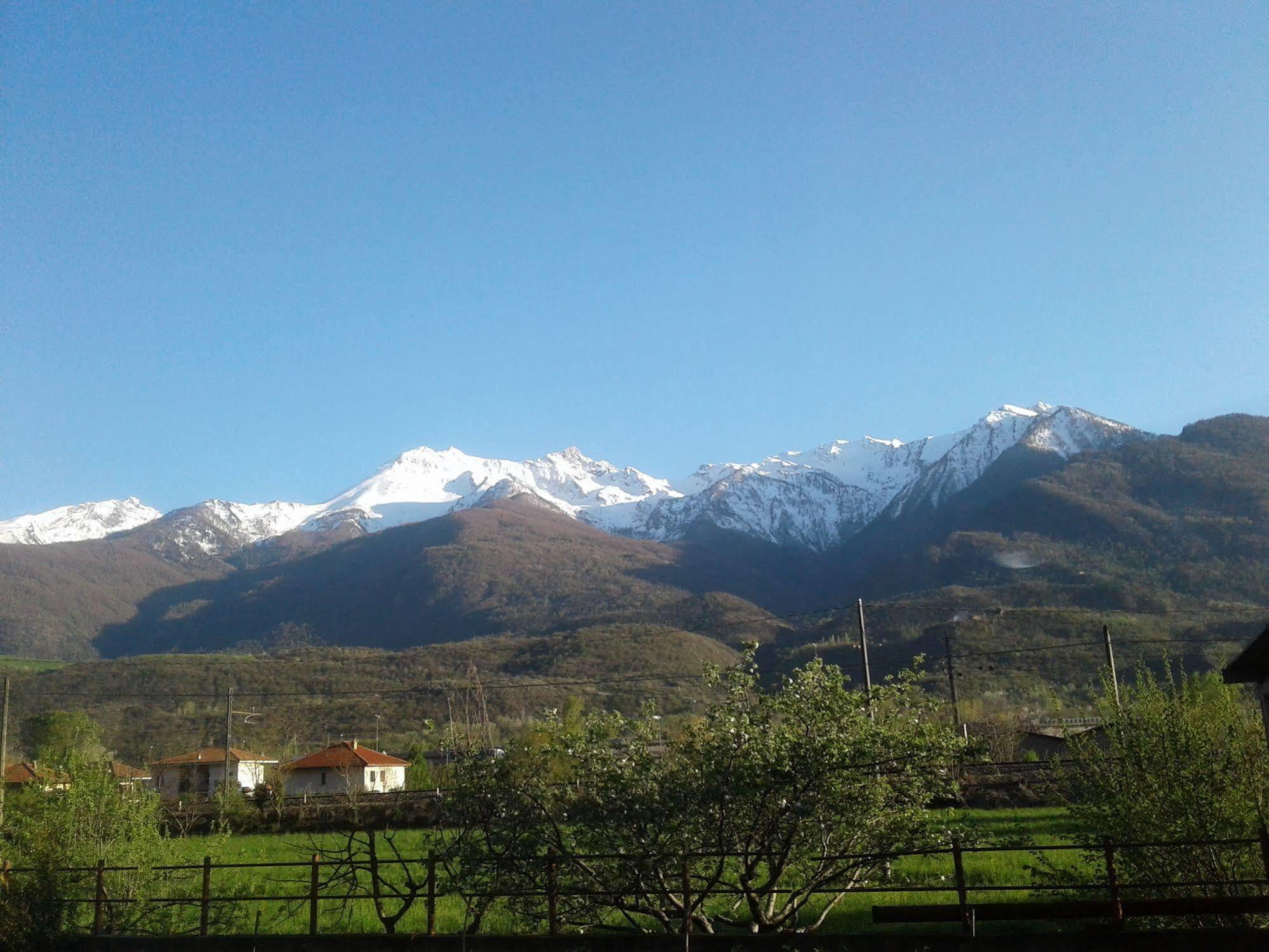 Agriturismo San Giuliano Dei Fratelli Giai Susa Luaran gambar